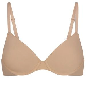 SKIMS Fits Everybody T-Shirt Bra 32B in Clay